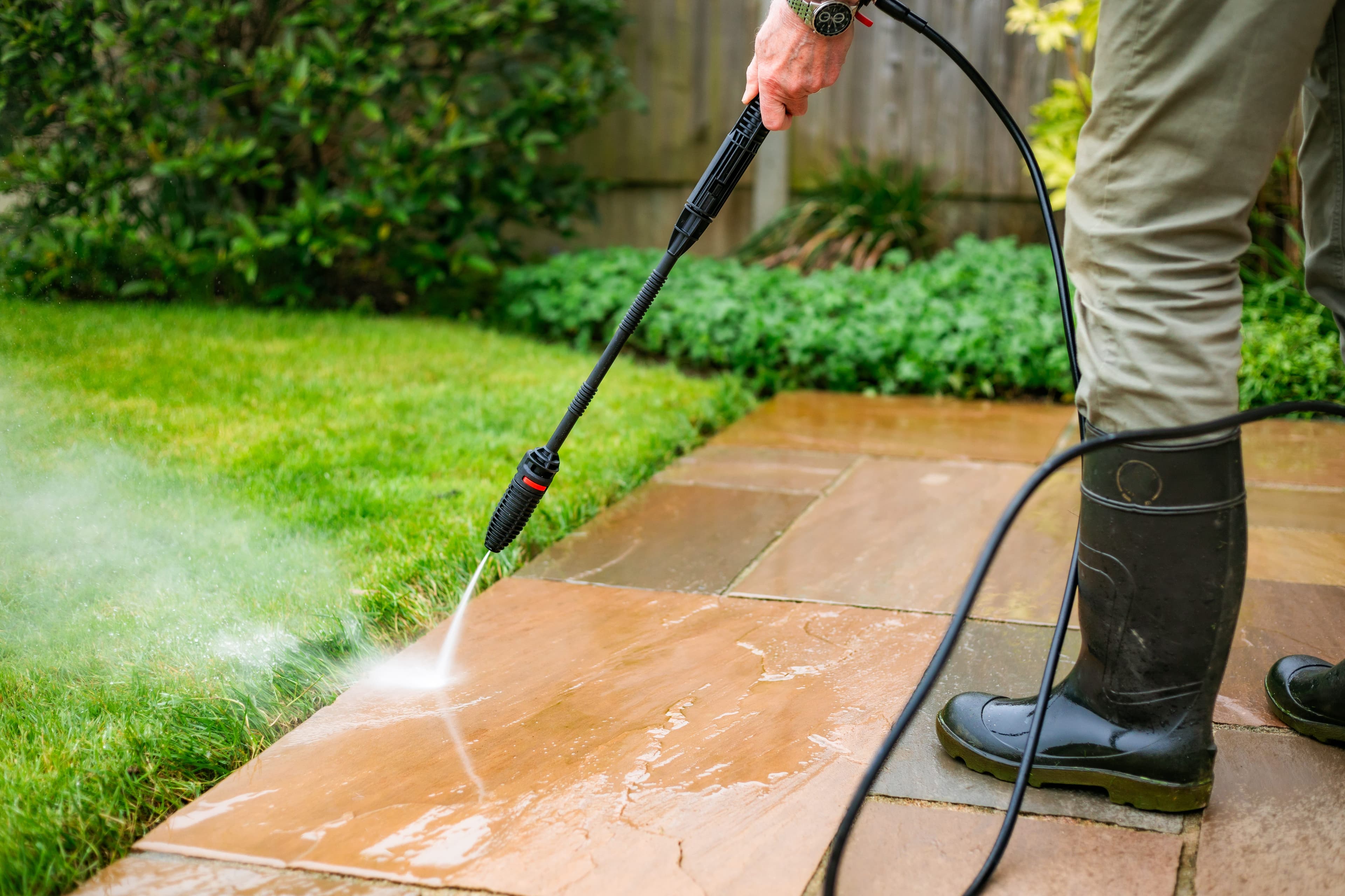 I Test Pressure Washers for a Living—I Would Never Use This Dangerous Nozzle