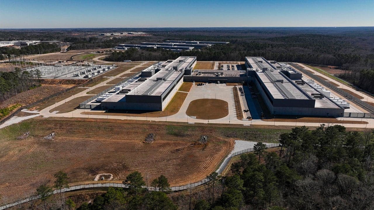 Power for AI Data Centers Is Being Fast-Tracked by Federal Regulators