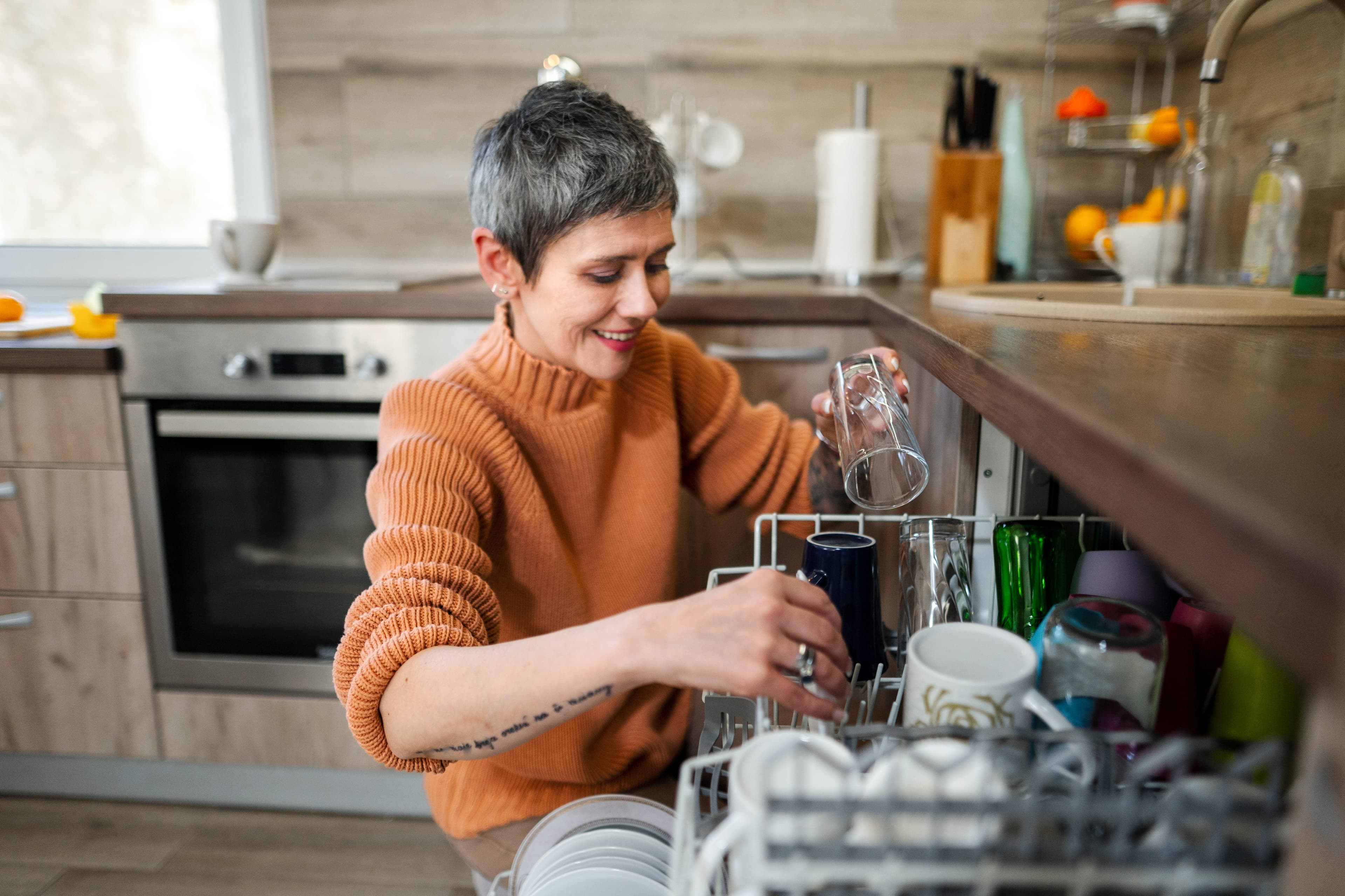 Cleaning Experts Reveal Simple Hacks for Cleaner Dishes