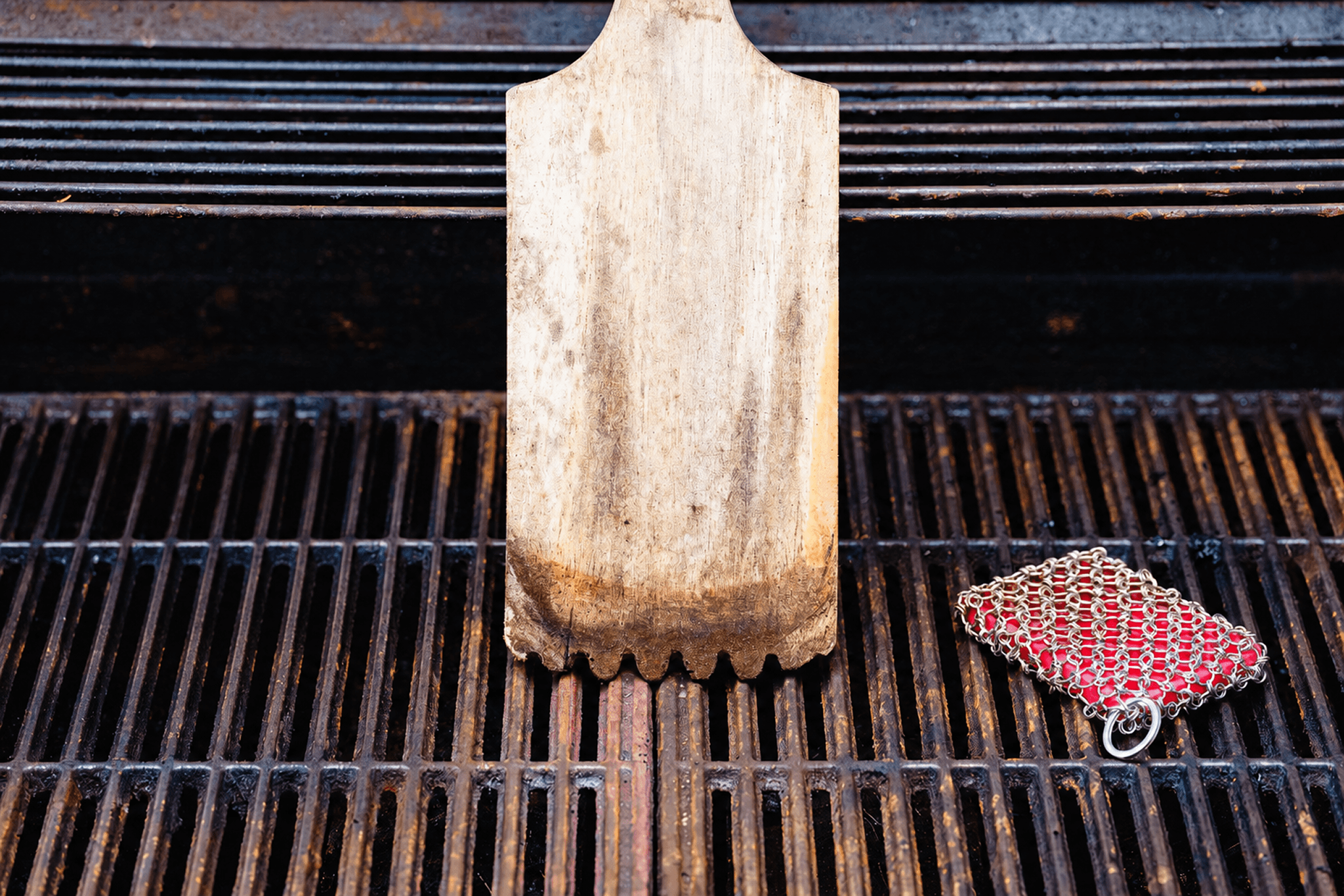 How to Clean a Grill the Right Way