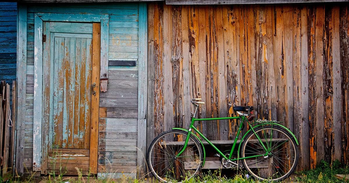 Google's 'Non-Commodity' Push Isn't New: What It Means for Your Content Strategy